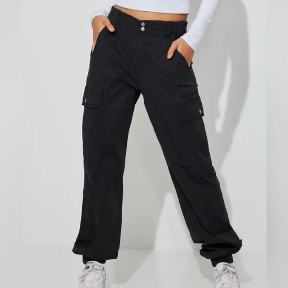 GARAGE brianna bubble cargo pants - Picture 1 of 3